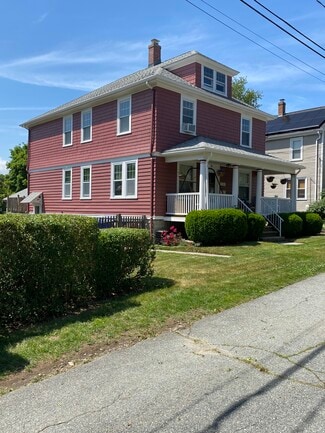 51 Buckthorne Ave Unit Apartment 2, Riverside, RI 02915