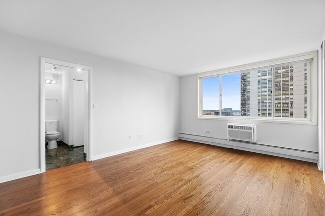 1344 N Dearborn St, Chicago, IL 60610 - photo 3