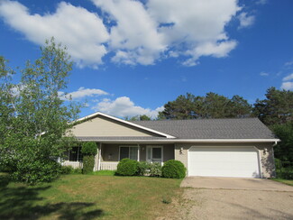 N1450 Spencer Lake Ct Unit 1448, Waupaca, WI 54981