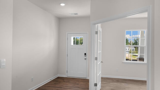 502 Nassco Place, Jamestown, NC 27282 - photo 2