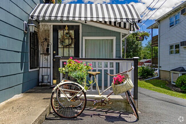 Chester Flanders exudes captivating charm through its small yet delightful details.