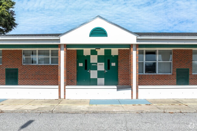Eastside Elementary is home of the Eagles where students learn to fly.