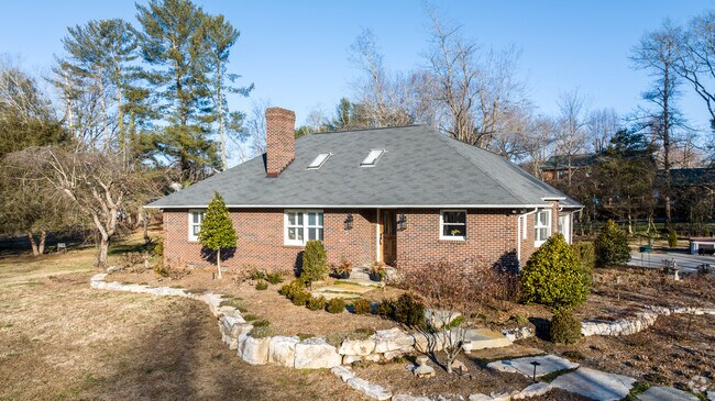 A larger, single family home in Lenoir.