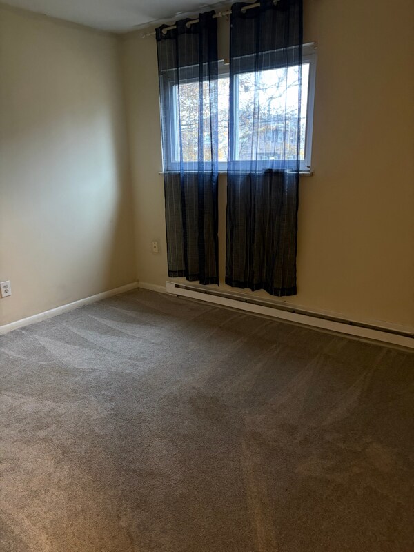 8413 Cottonwood Dr unit 1, Cincinnati, OH 45231 - photo 5