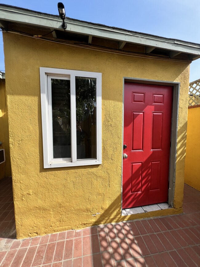 Laundry room entrance