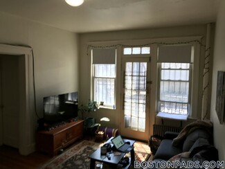 1638 Commonwealth Ave Unit 6, Boston, MA 02135