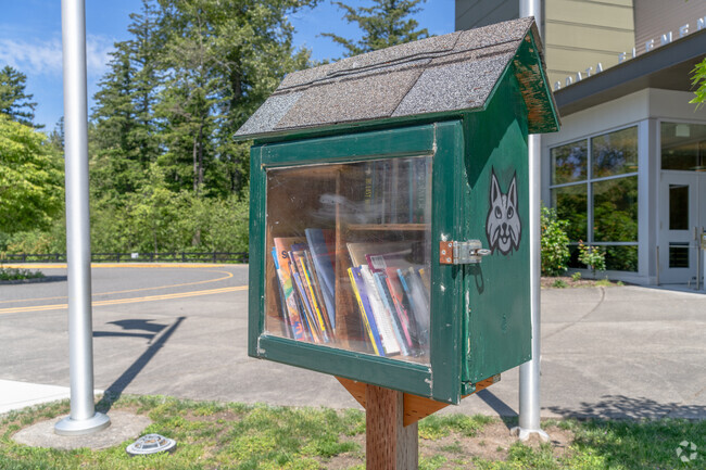 Cordata Elementary School mini library
