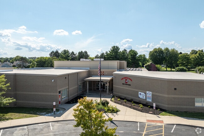 Dixie Elementary School has approximately 452 students.