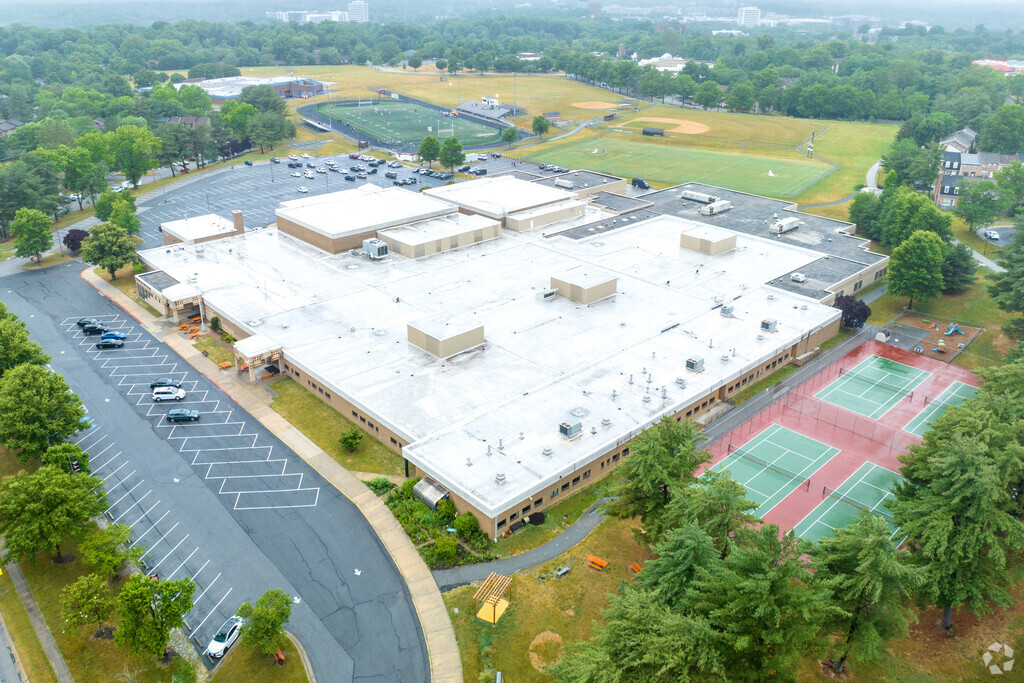 Oakland Mills High School, Columbia MD Rankings & Reviews - Homes.com