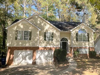 2318 Sandspring Dr SW, Atlanta, GA 30331