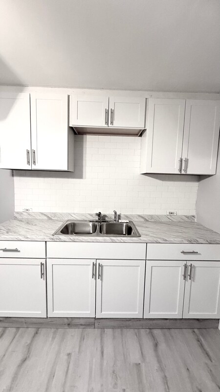 51-57-57 Grove St Unit 53, Plainfield, CT 06239