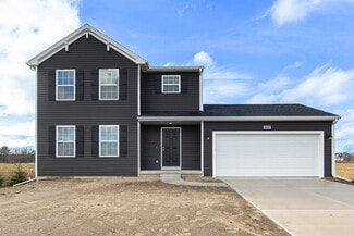 13702 Oasis Ave, Holland, MI 49424
