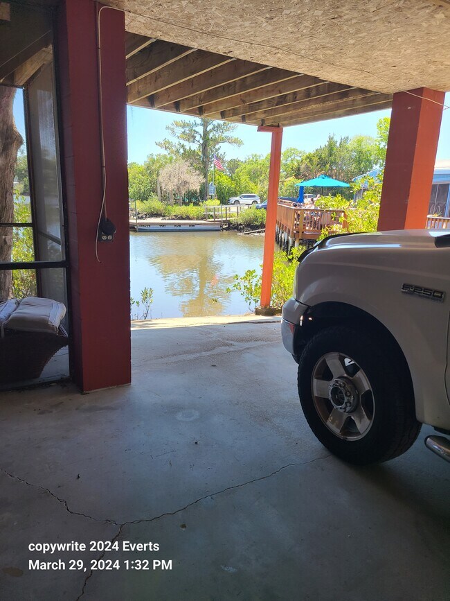 13972 W Ozello Trail unit B.3BR.WATERFT.StiltH, Crystal River, FL 34429 - photo 5