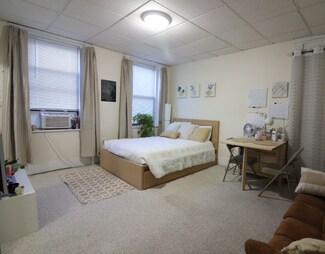 238 Hemenway St, Boston, MA 02115