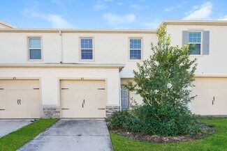 43 N Center St, Ormond Beach, FL 32174