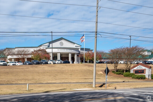 Oak Mountain High School stands out as a premier educational institution, renowned for its exceptional quality and excellence in academics.