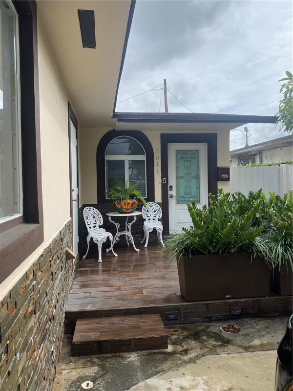 3611 Palm Ave, Hialeah, FL 33012