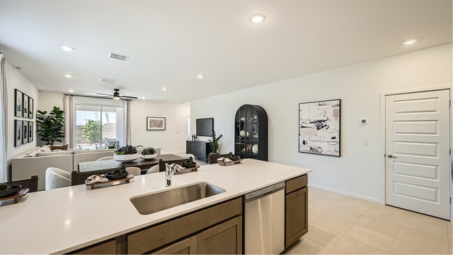 4622 E Shasta Dr, San Tan Valley, AZ 85143 - photo 2