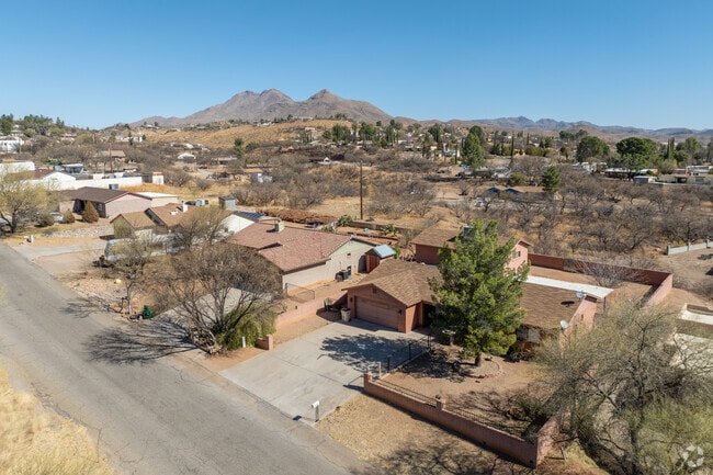 Spanish-influenced homes with scenic views are offered in Rio Rico.