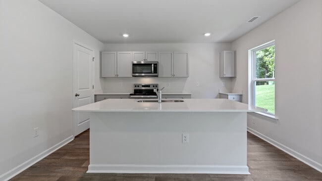 5901 Sodium St, Raleigh, NC 27610 - photo 6