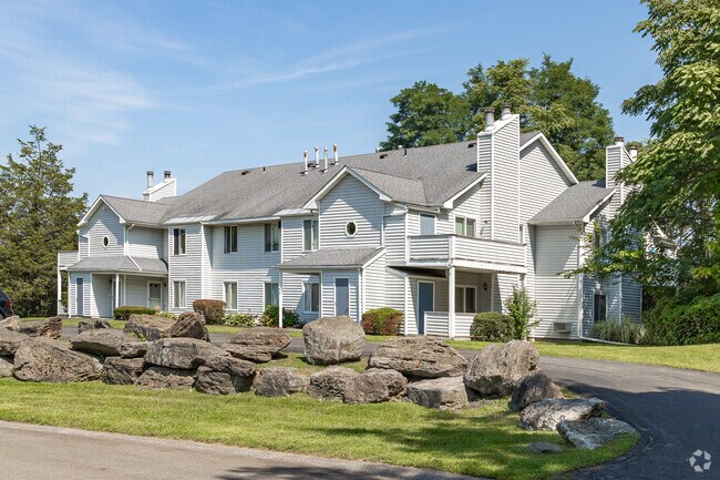 Most Glasco residents own their homes.