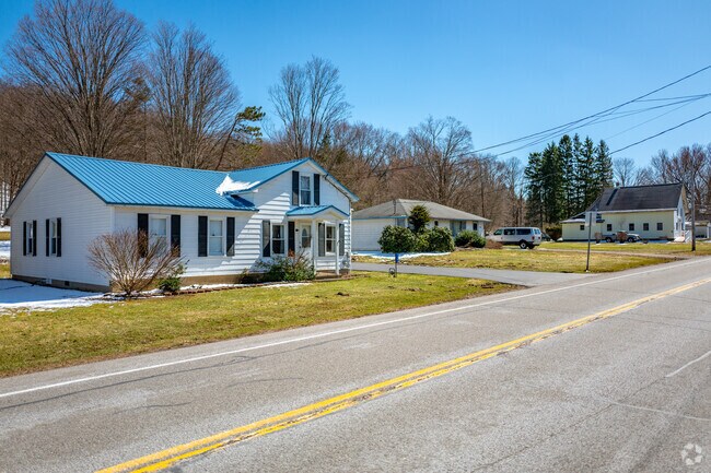 Alongside historic farmhouses you can find many ranches in and around Stockton.