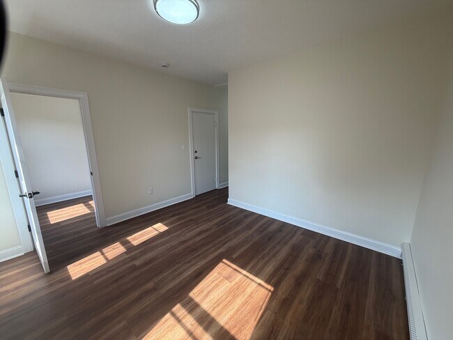 16 O St unit 3, Boston, MA 02127 - photo 4