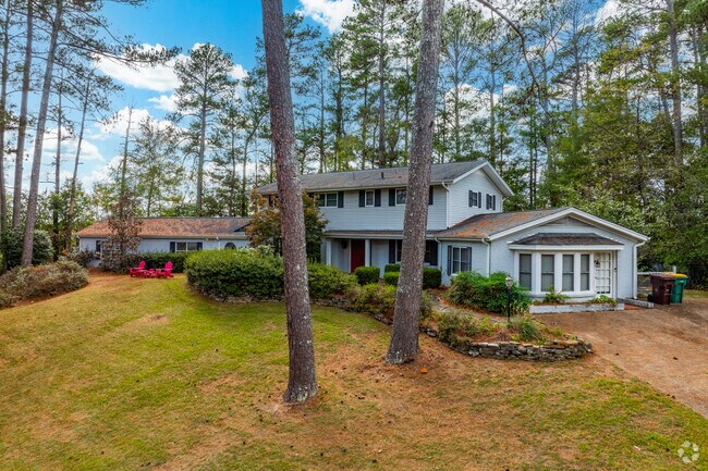 There are options for expansive 2 story ranch homes in Park Hill.