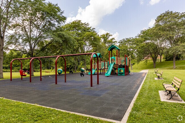 While in Fairywood spend some time at Fairywood Park.