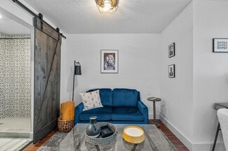 8002 W Overland Rd, Boise, ID 83709