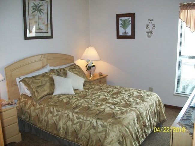 Courtyards of Kimberly, Columbus, OH 43232 - photo 7