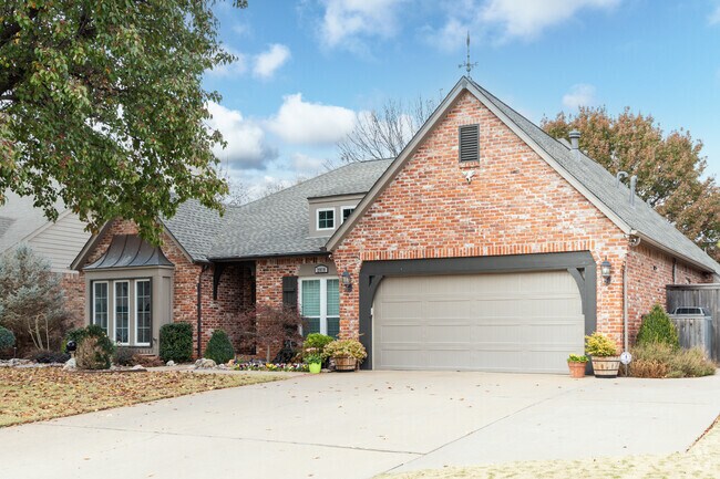 College Park is also home to modern 3-bedroom homes in the low $300,000s.