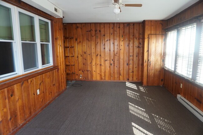 3033 Hamilton Ave unit 1R, Baltimore, MD 21214 - photo 3