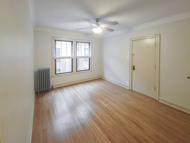 5951 N Paulina St unit 5951-1W, Chicago, IL 60660 - photo 5