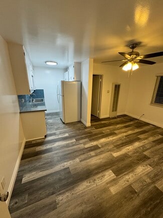 2005 240th St Unit 23839 Cabrillo Ave, Lomita, CA 90717