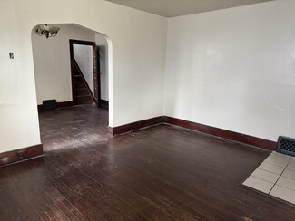 2019 Short St, Fort Wayne, IN 46808