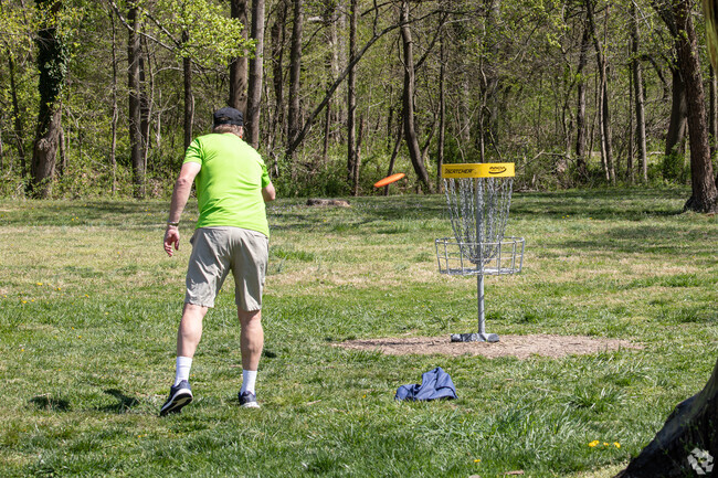 The Calvert Road Park Disc Golf course is just outside of Calvert Hills.