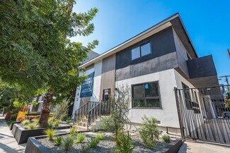 1563 Gordon St, Los Angeles, CA 90028