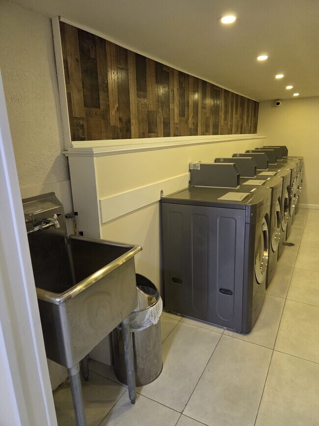 762-764 Madison Ave, Albany, NY 12208 - photo 4