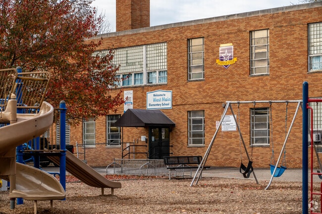 West Main Elementary in Ravenna Ohio for grades one through four.