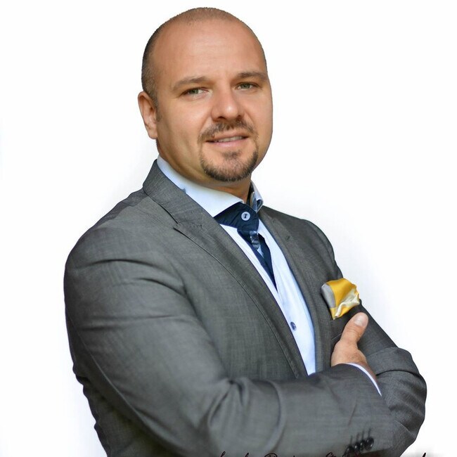 Agent Photo