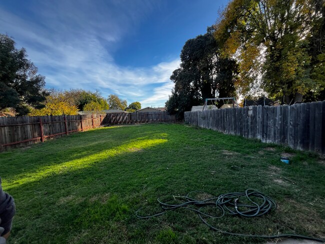 1380 Vernon Ave unit 3, Yuba City, CA 95993 - photo 2