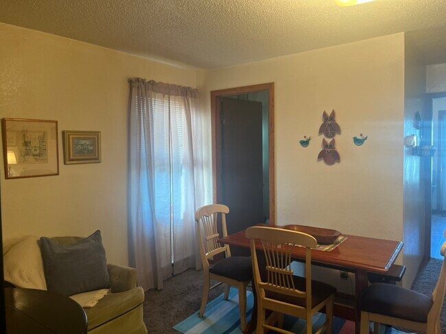 2284 Jackson St unit 2284, Dubuque, IA 52001 - photo 6