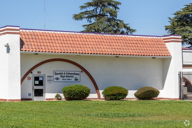 Yosemite High School is located in Merced.