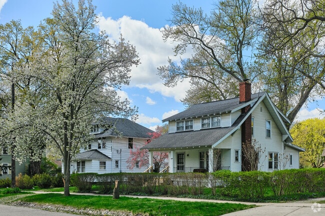 Northside is known for its spacious Craftsman and classic Victorian-style homes.