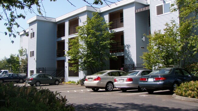 New Horizons Apartments, Burien, WA 98166 - photo 6