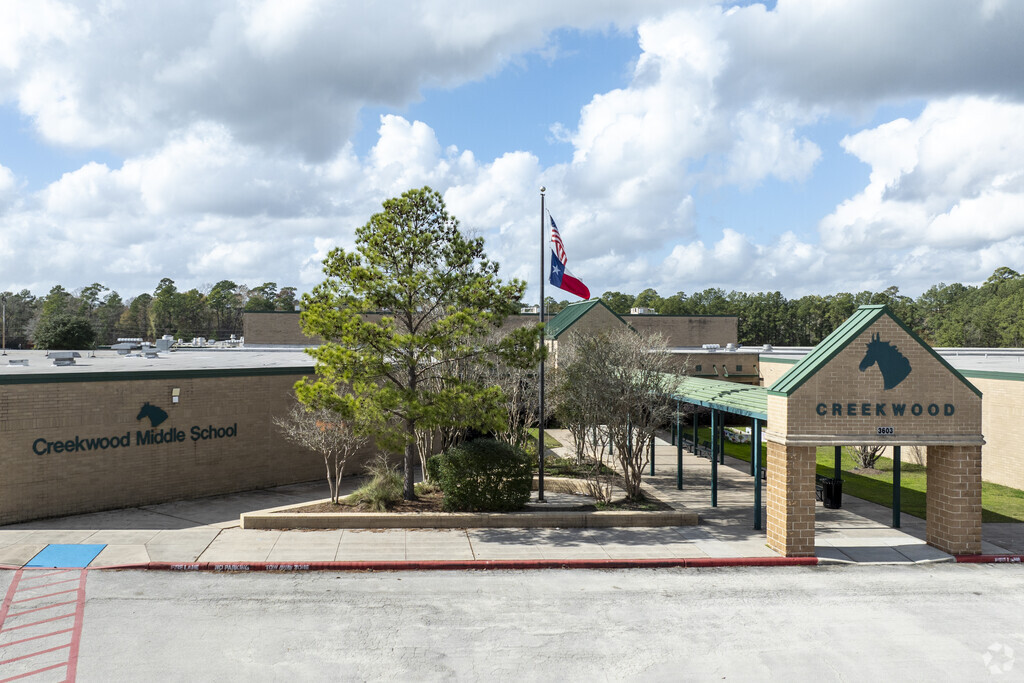 Creekwood Middle School, Rankings & Reviews - Homes.com