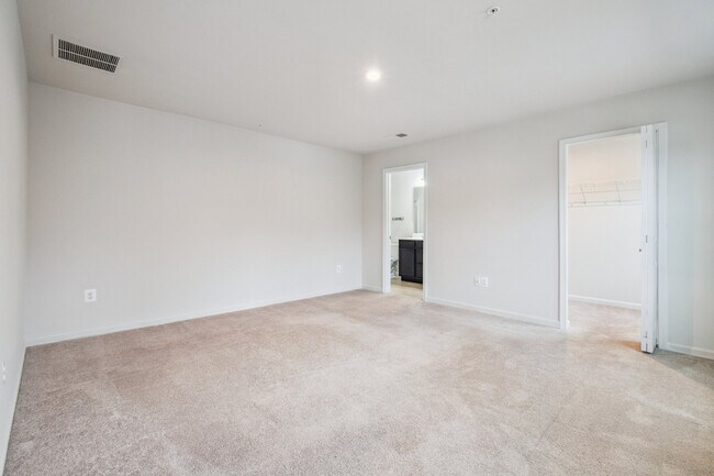 10108 Blansford Way, Middle River, MD 21220 - photo 5