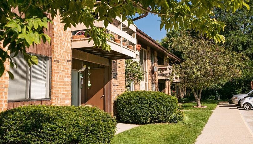 Whitnall Gardens Apartments, Hales Corners, WI 53130 - photo 1