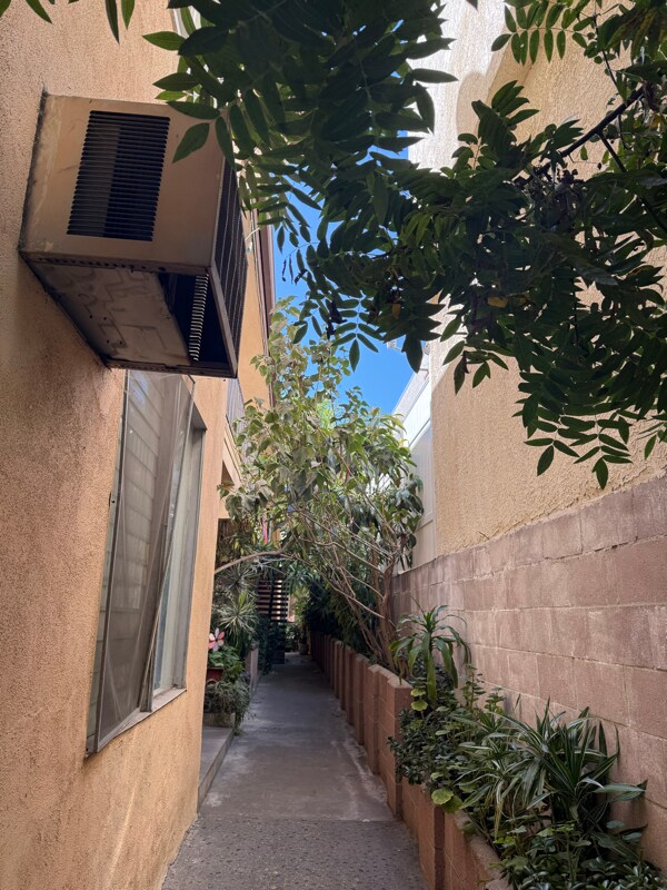 1231 N Formosa Ave unit 7, West Hollywood, CA 90046 - photo 7